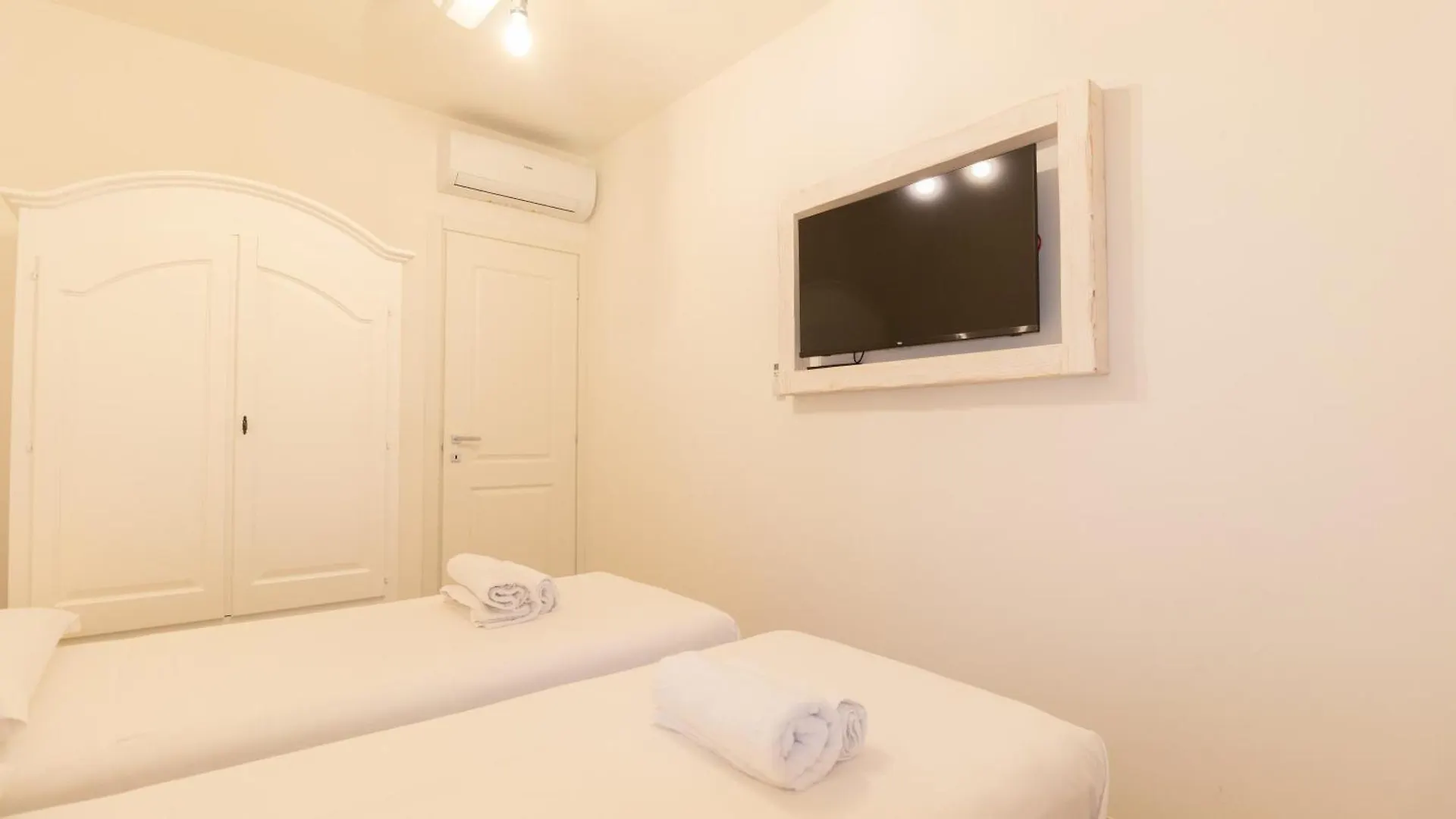 Sardinianworld - Funtan'House Apartment Funtana Meiga