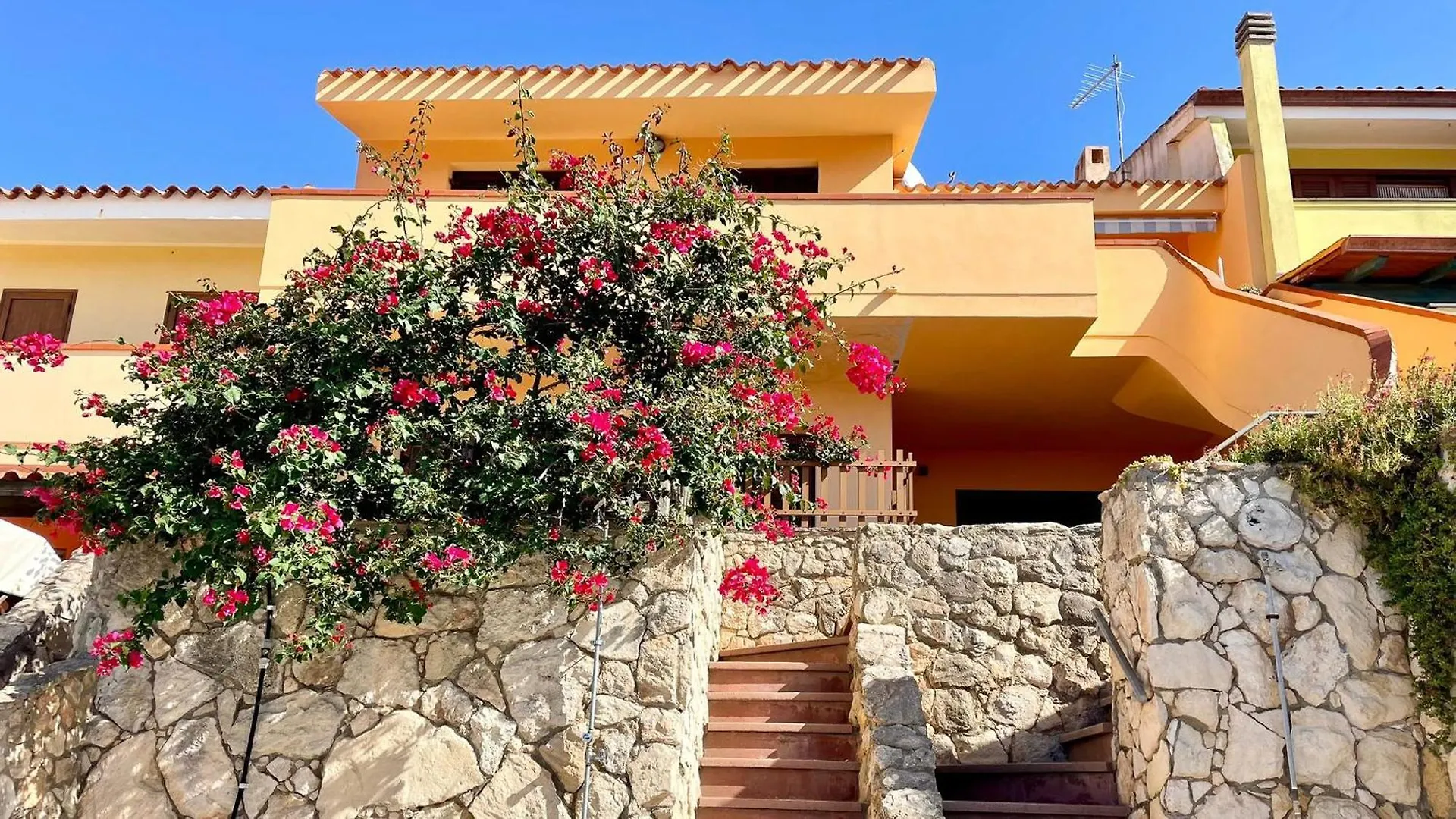 Sardinianworld - Funtan'House Apartment Funtana Meiga